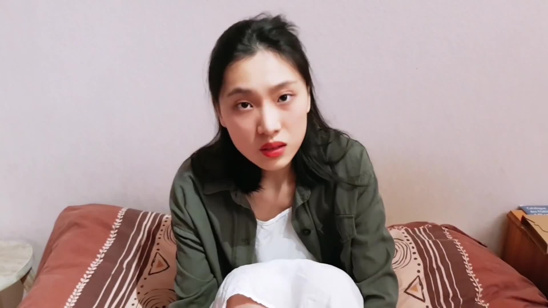 #华裔 #白虎 #口交 #青少年 #4p有史以来最干净的色情片-刘玥