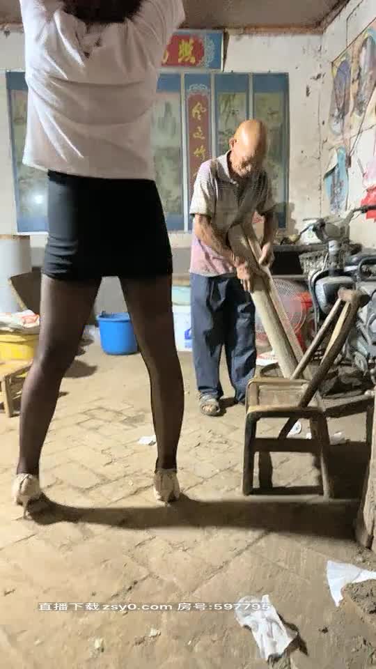 #下乡扶贫 #福利姬 #御姐 #农村