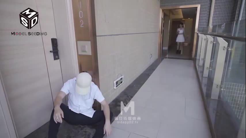 #御姐 #内射 #乱伦强奸温柔嫂子