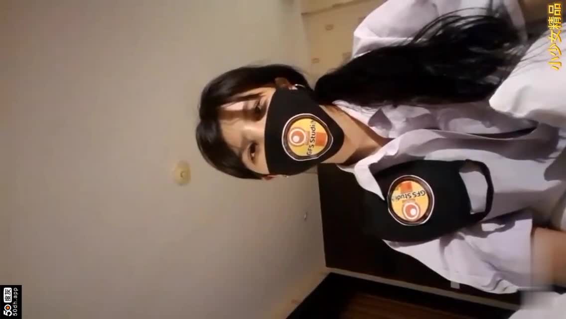 #家庭乱伦 #乱伦 #姐弟 #清纯【泰国姐弟】姐弟俩开房直播揉奶乱搞，泰国妹奶子是真大