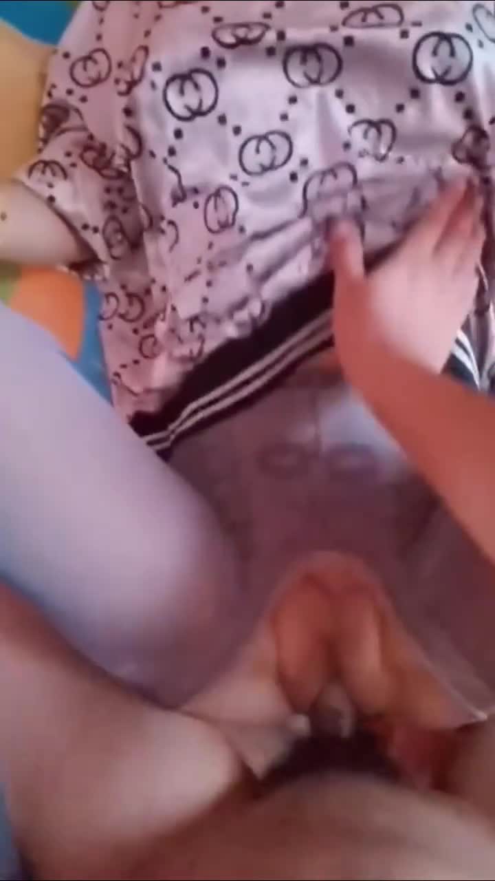 #国产 #乱伦 #岳母瞒着老婆草岳母合集