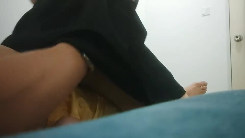 #按摩 #少妇 #熟女 #巨乳足浴店D罩杯美乳人妻，口交磨穴胸推搞半天不出水1