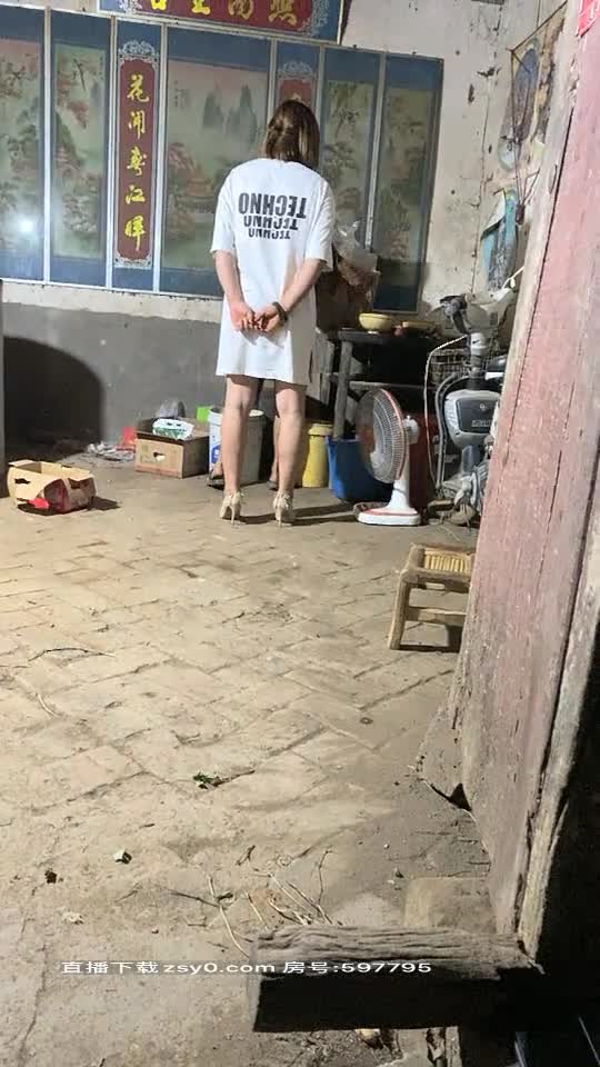#下乡扶贫 #福利姬 #御姐 #农村