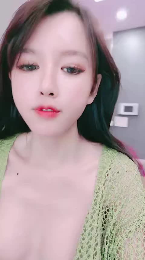 #国产直播 #美乳 #美腿篮球少女发浪日常 13 美乳主播 宝宝