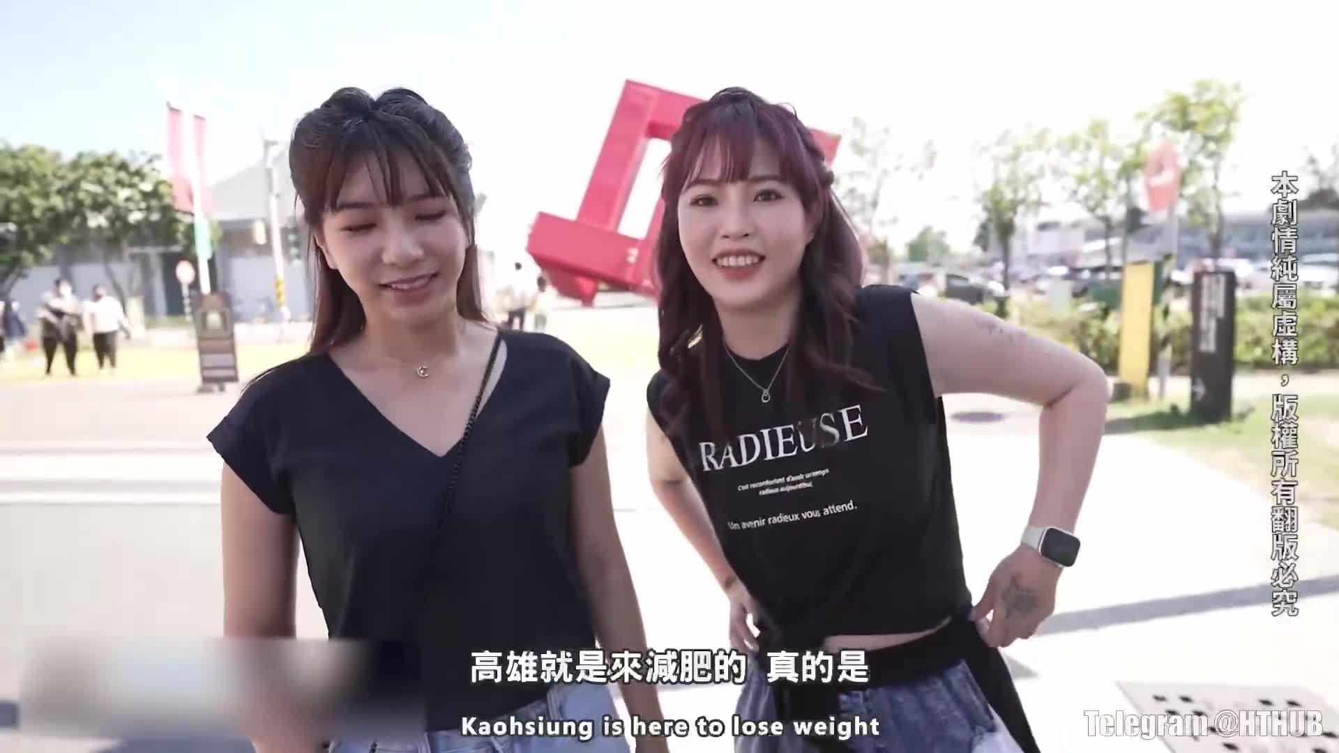 #国产 #绿帽 #情侣国产经典 男友爆操自己好姐妹三人行