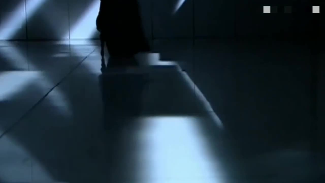 #调教 #婊子 #公厕调教母狗婊子 公厕变太狂 上集