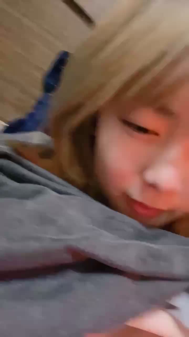 #百世可爱 #爱水的金鱼 #整活 #可爱 #颜值