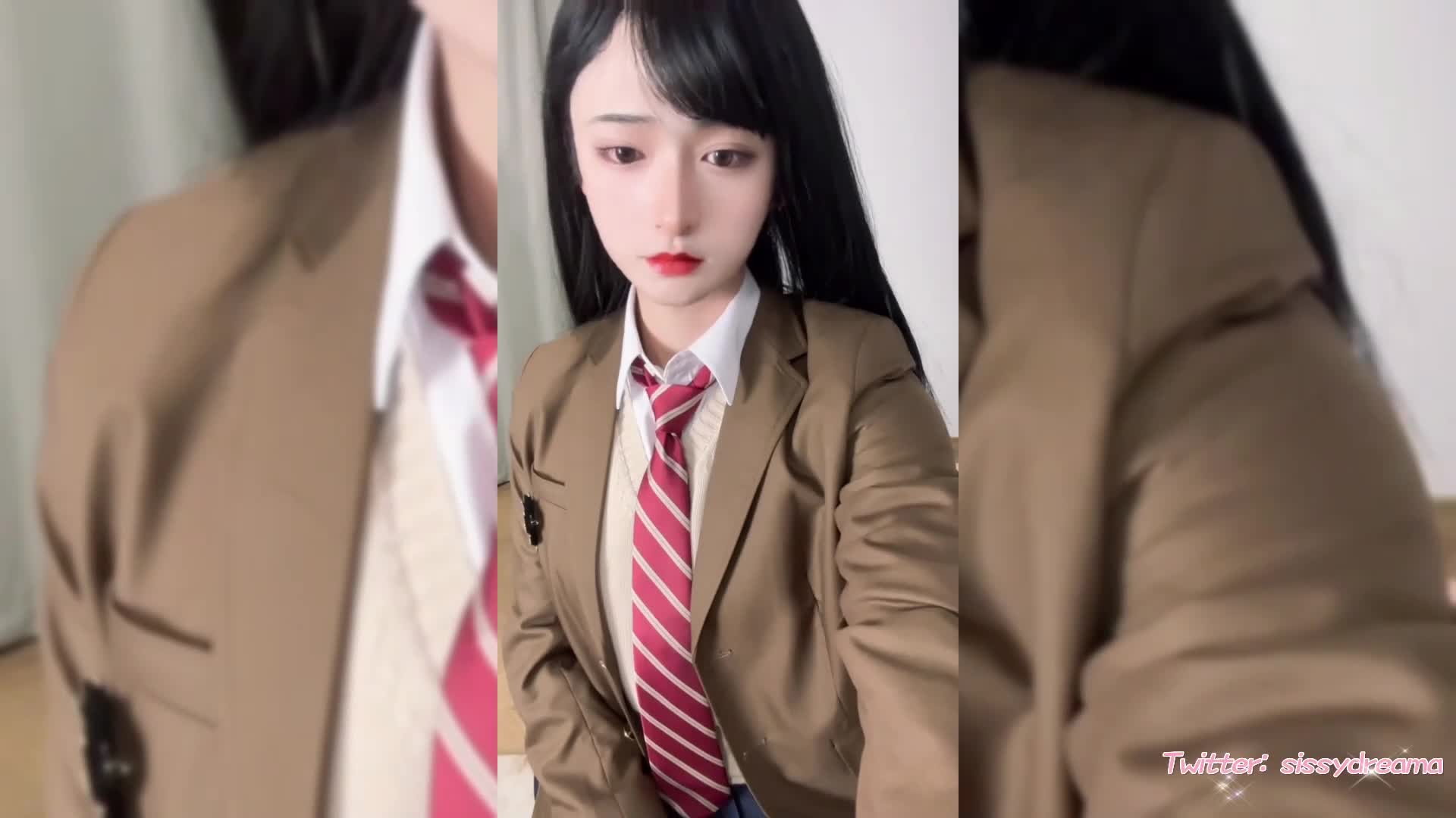 精品推荐 推特超火伪娘『荼靡』外网高价视频自慰合集第2季13V 各类角色扮演户外露出插菊夹射
