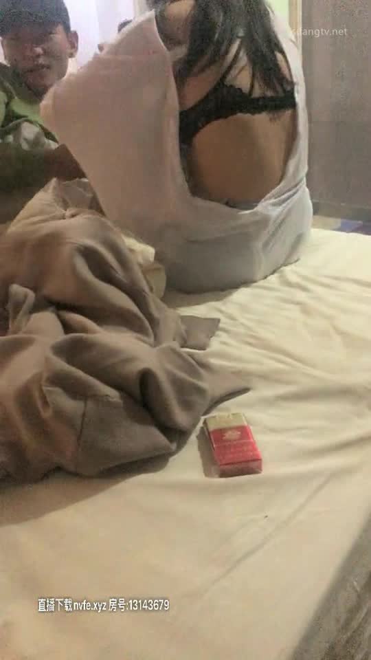 极品白皙女神失恋醉酒于半梦半醒间被强上啪啪爆干 极度挣扎仍然插入爆操 喊着前男友名字 表情娇喘销魂诱人
