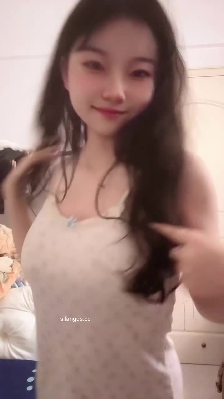 #萌大奶 #裸舞 #美乳 #可爱