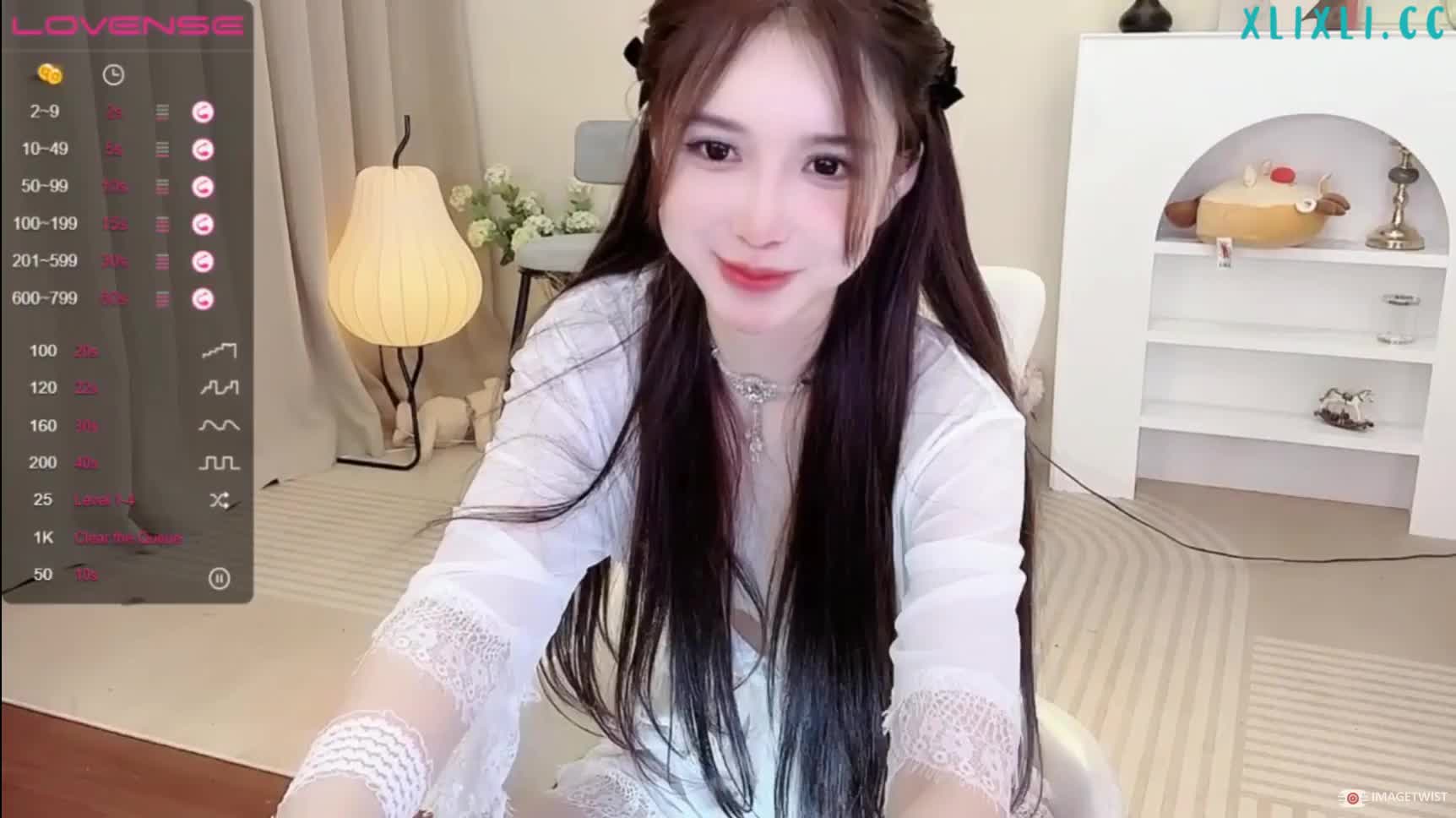 #Hahaha_ha2 #白虎 #白丝 #直播 #自慰 #喷水