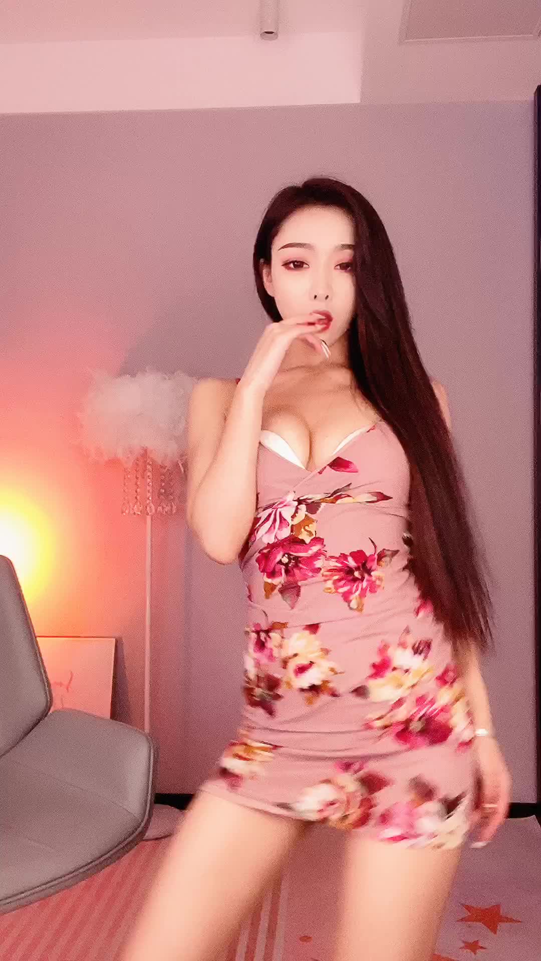 #饭饭 #网红 #颜值 #长腿
