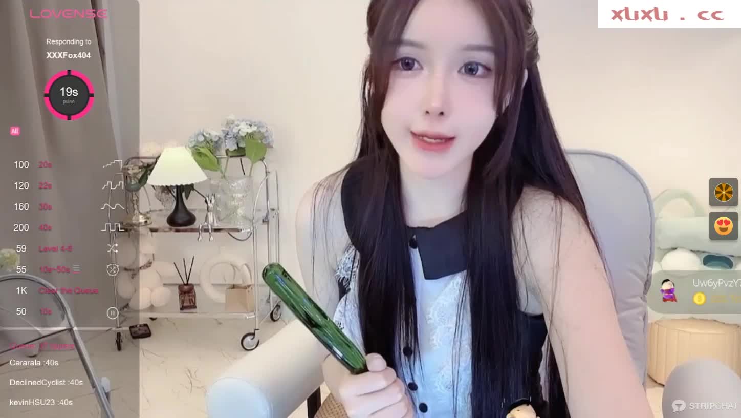 #Hahaha_ha2 #白虎 #白丝 #直播 #自慰 #喷水