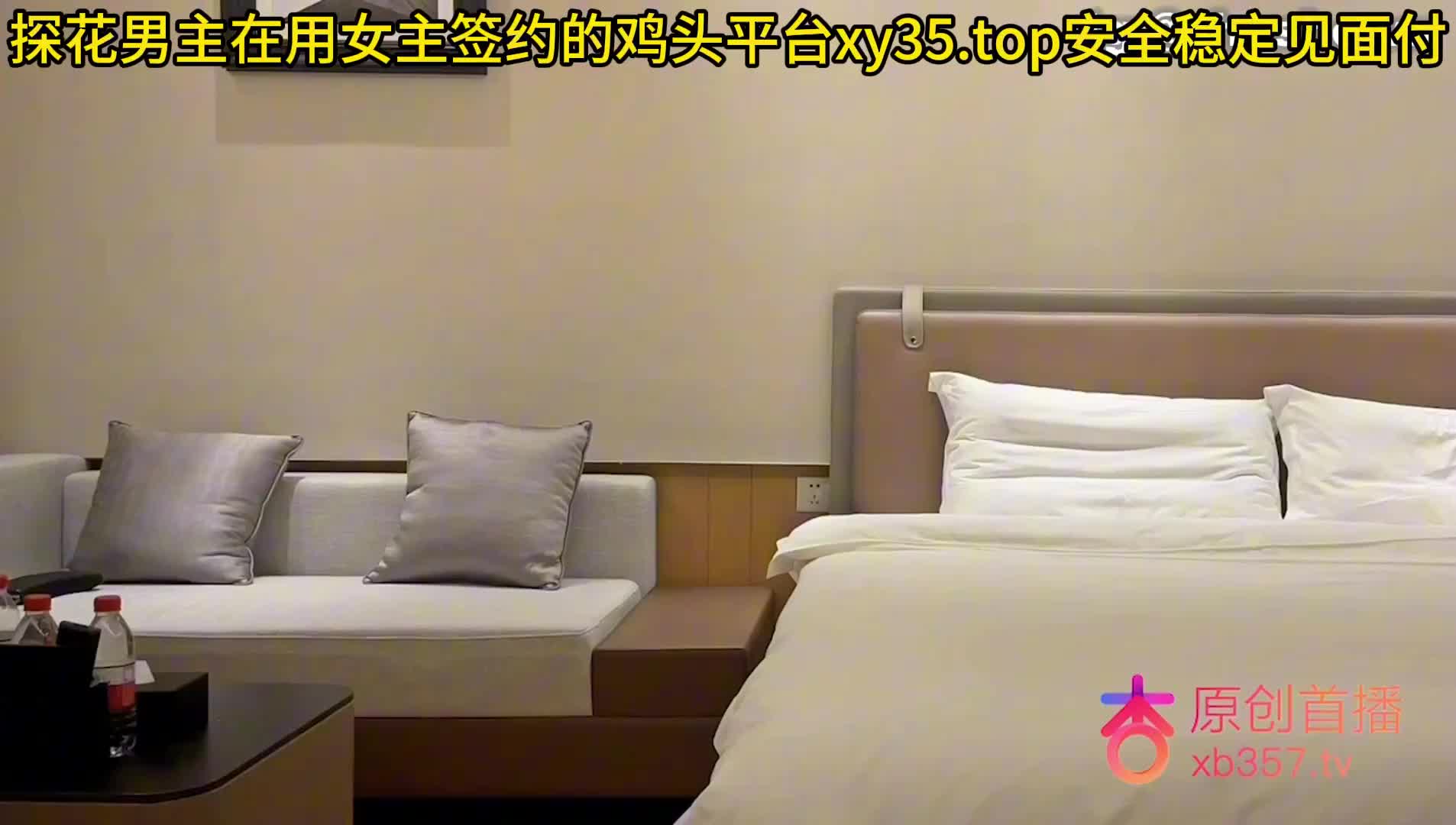 馒头人妻一线天