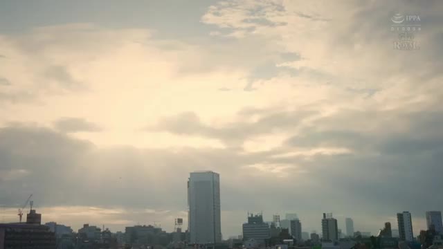 出差时与霸道女上司共处一室……用带子束缚住她的身体，将她的子宫顶起连续中出内射直到大脑一片空白「冷血殺手」雪莉的反差_AI聊天剧情机器人 频道 @nvpusafuliji2048