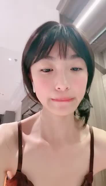#我就是呜崽酱 #精选黄播 #可爱 #萝莉 #反差
