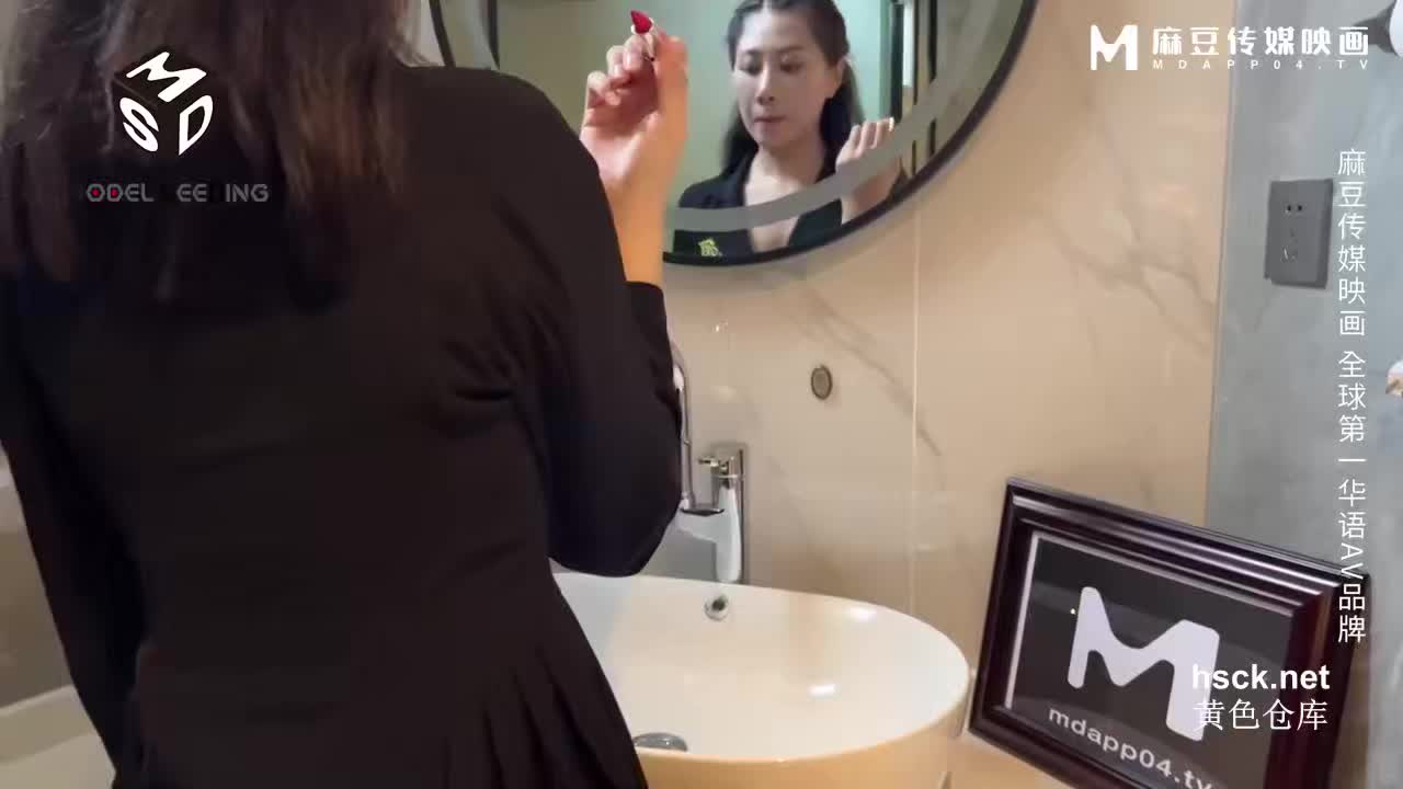 #蜜桃臀 #黑丝 #御姐 #高潮 #口交黑丝御姐温情榨精 狼牙套入穴G点刺激