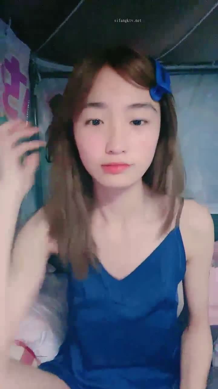 #我就是呜崽酱 #精选黄播 #可爱 #萝莉 #反差