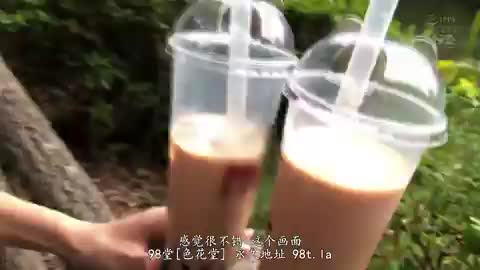 因为女人的虚荣心被要好闺蜜背叛，人妻被闺蜜找来一堆不认识的男人没日没夜的轮奸