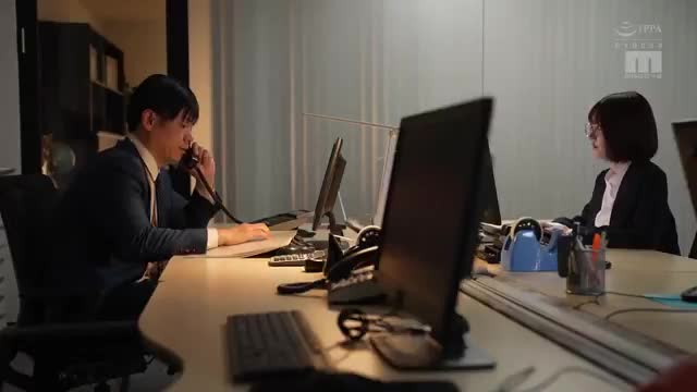 前台下班后被拉去酒店里加班AIBox新增特效-跪姿特效-上传照片一键生成NovelN角色扮演_武侠世界采花大盗的平行宇宙 频道 @nvpusafuliji2048