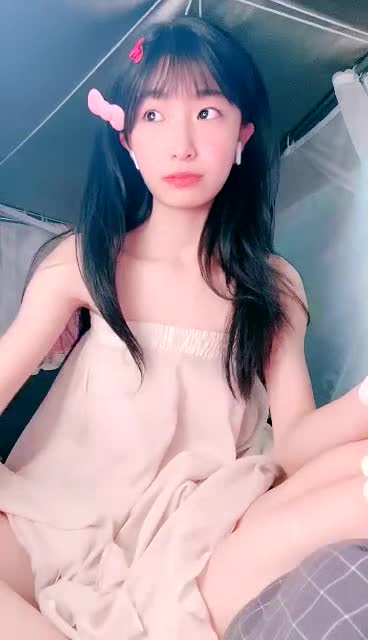 #我就是呜崽酱 #精选黄播 #可爱 #萝莉 #反差