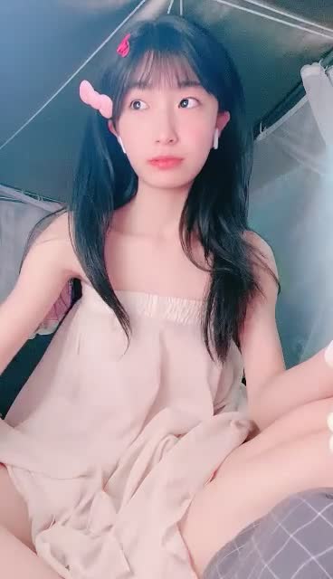 #我就是呜崽酱 #精选黄播 #可爱 #萝莉 #反差