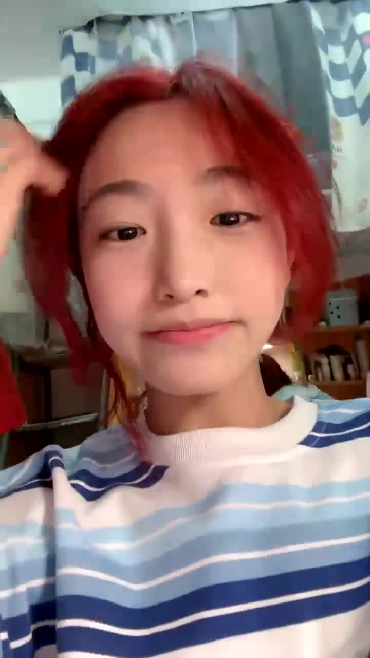 #我就是呜崽酱 #精选黄播 #可爱 #萝莉 #反差