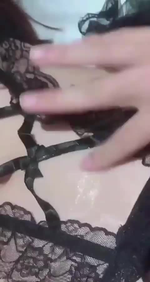 这么漂亮骚的女朋友，每天都需要补肾