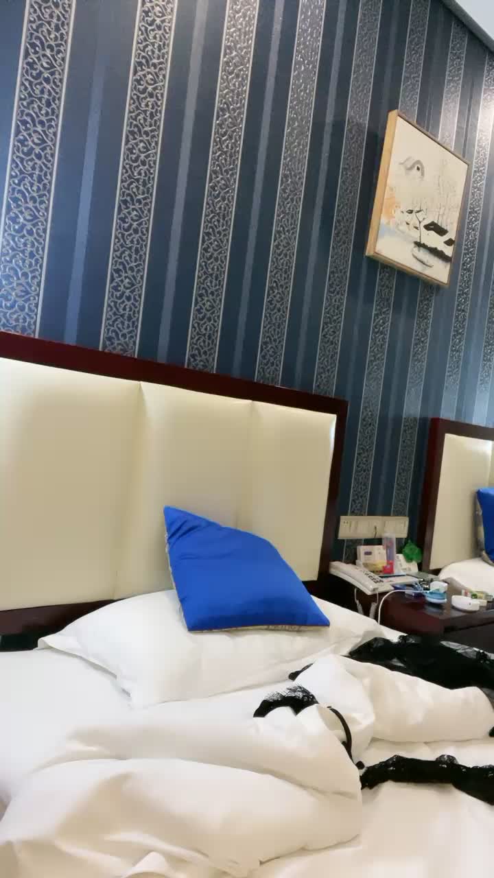 #上海西西 #巨乳 #御姐 #反差