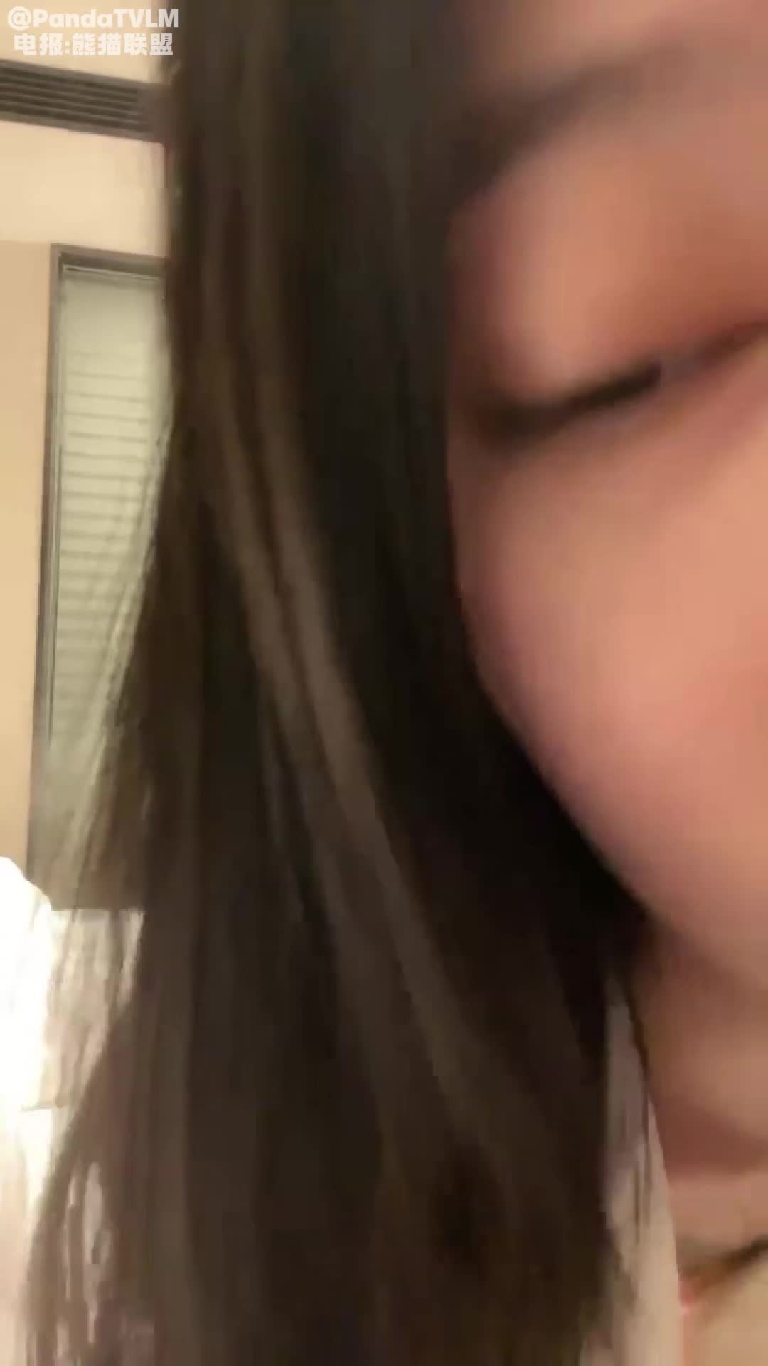 重磅校花级女神下海！6月新人下海就啪啪！糟了 恋爱的感觉，身材很苗条瘦瘦的，初恋脸！非常听话 配合各种姿势操#少女