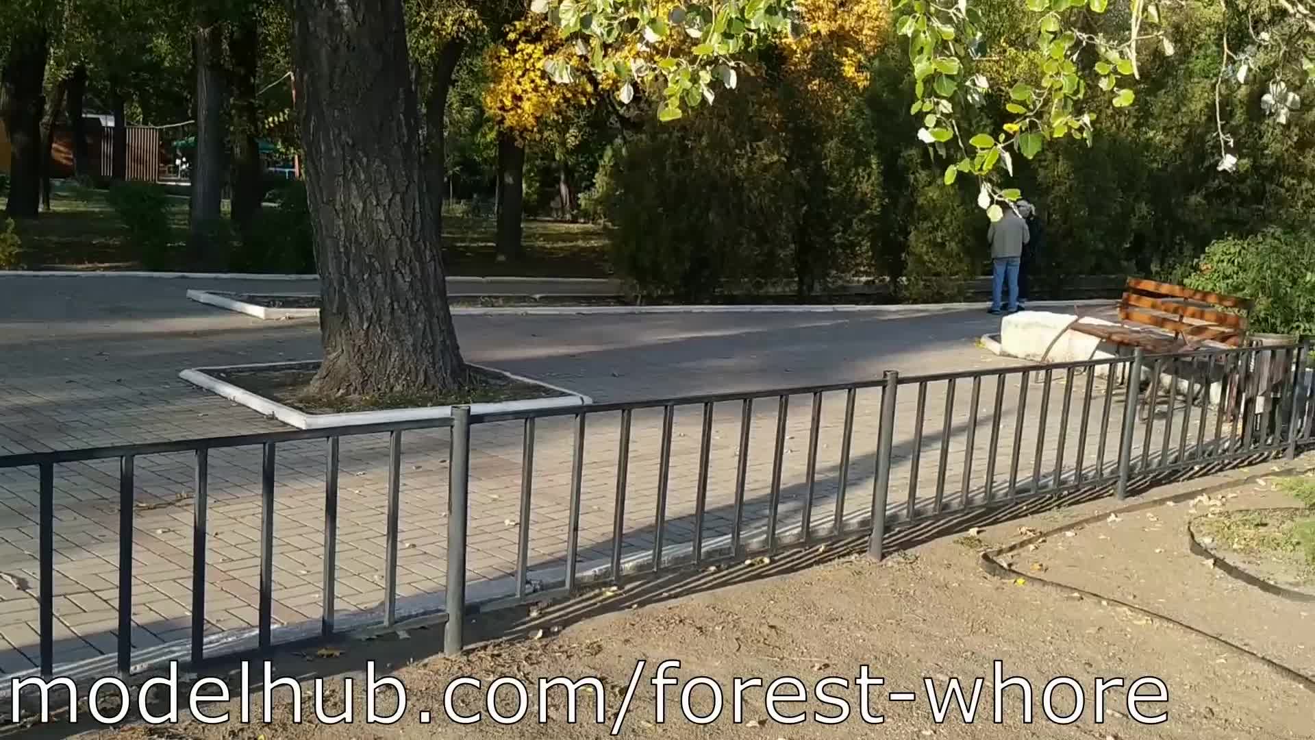 #Forest_Whore #露出 #反差 #母狗 #欧美 #重口