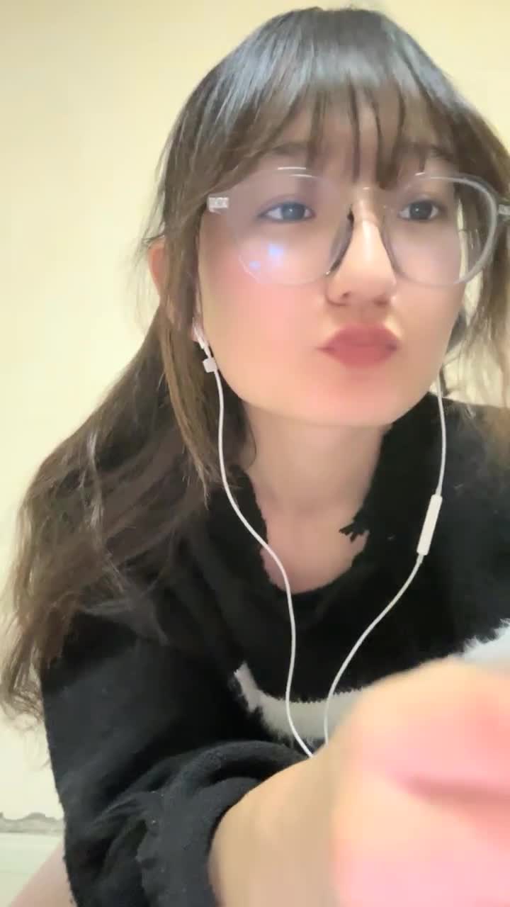 #是你的骚母狗 #精选黄播 #宿舍 #可爱 #少女