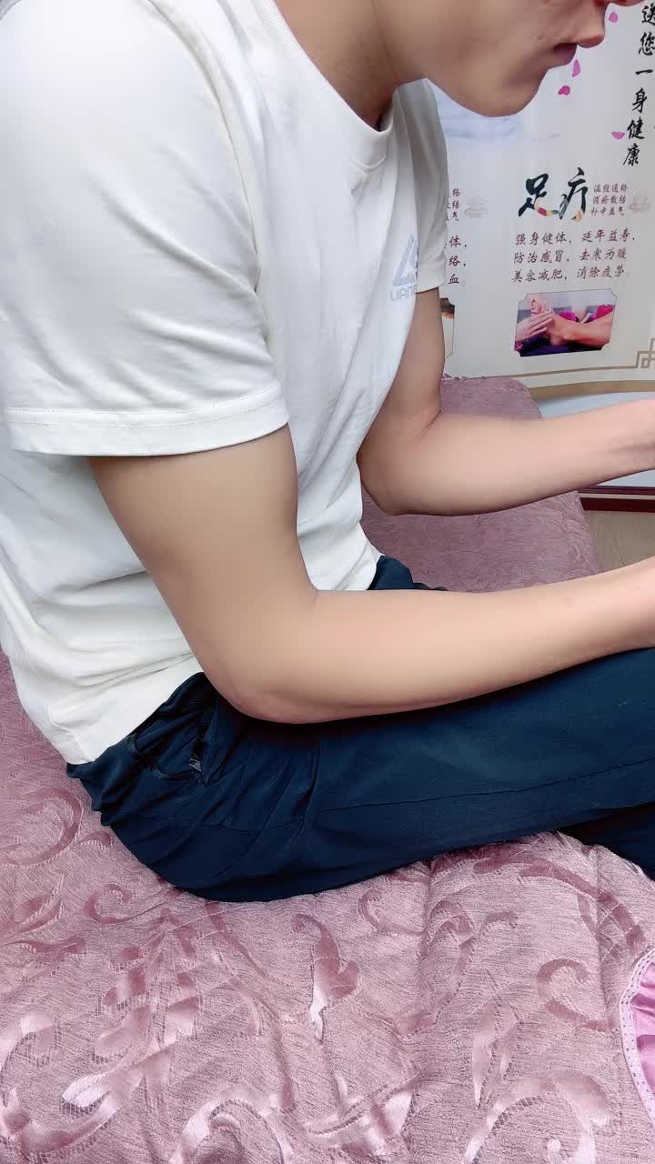 战狼遇骚女_20250425-162641-293