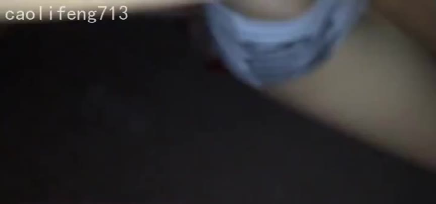 撩了好久终于操到这个极品少妇女同事了 露脸啪啪人美B嫩