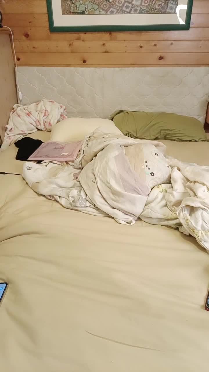 2048