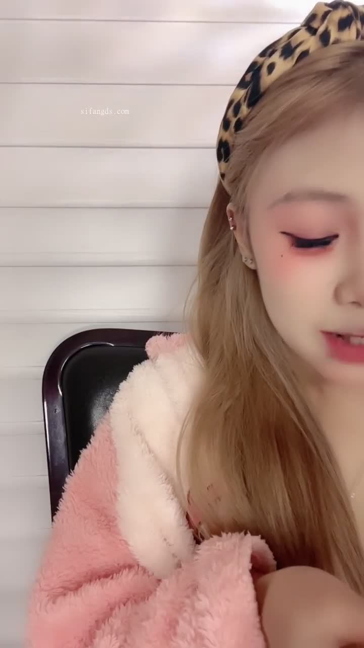 椰子呀_20250320-022743-812