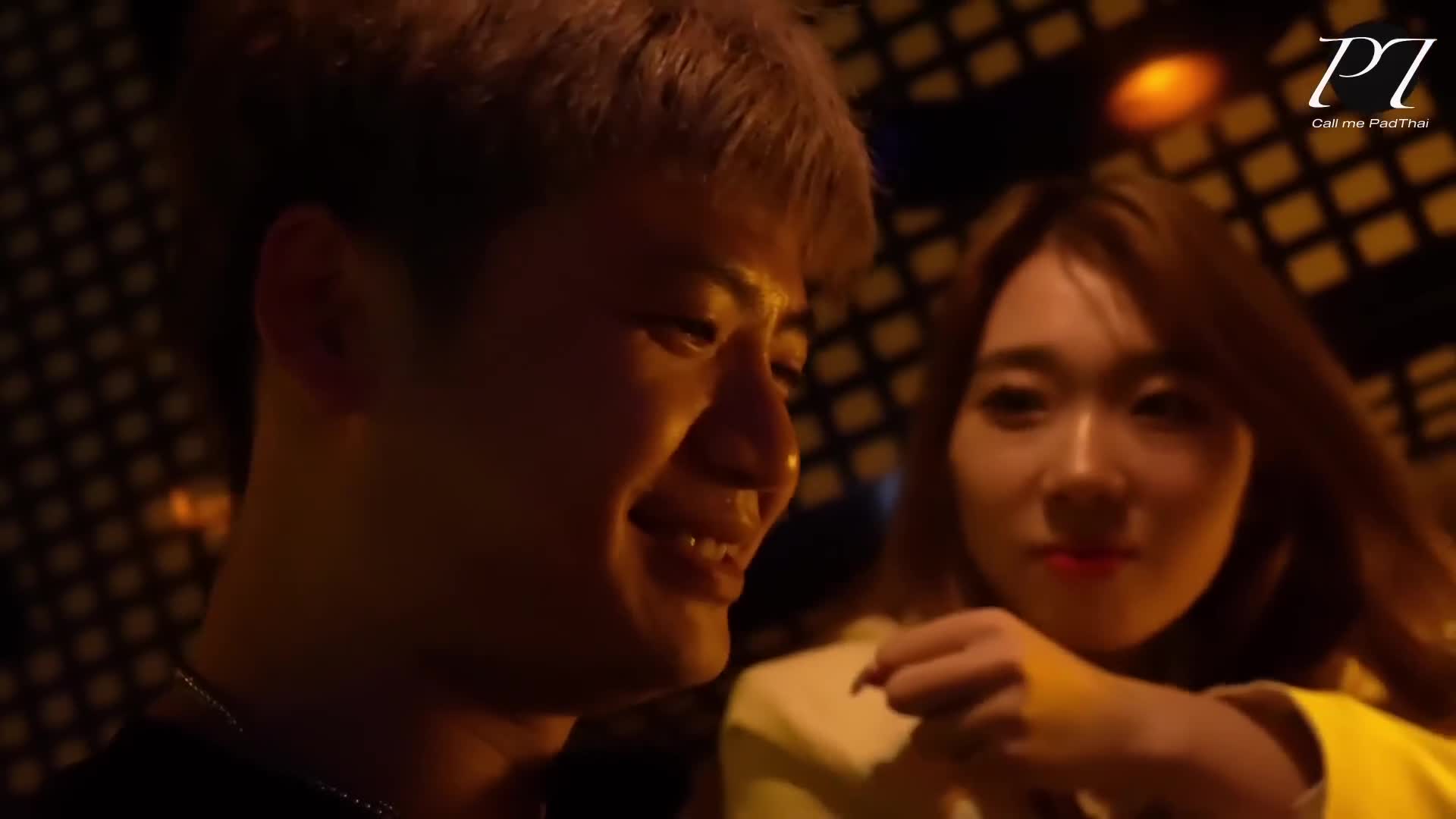 #我是怕太【中国上海】(Sub EN)和害羞的00后小姐姐们到底该怎么玩？女仆咖啡店（下）