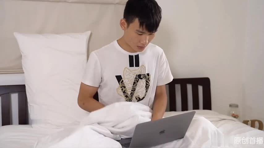 #AV #合集 #漂亮五一特辑论那些质量较佳却迅速消失的国产女优之林予曦 《兄妹蕉谈》，这个妹子我印象蛮深的，她是被导演组戏弄了，拍的时候说只会在台湾播，不会在内地播后来结果大家就都知道了，可惜再也没有续集了，就连抖音也都停更了美女去衣换脸 全站导航电报搜索神器