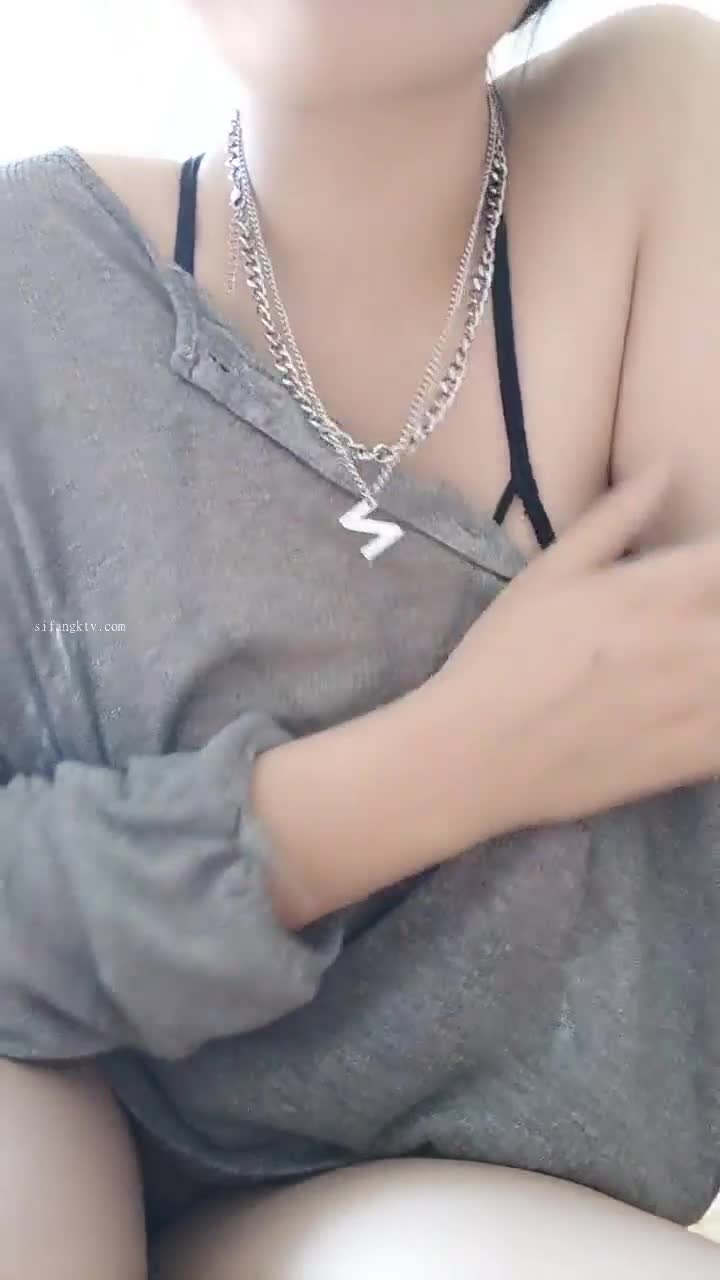 #00后超级胸 #巨乳 #反差 #可爱 #精选黄播