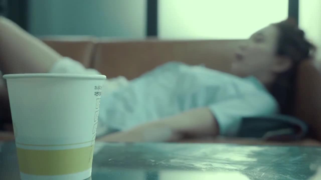 #强奸 #迷奸 少妇在公司加班被同事迷晕