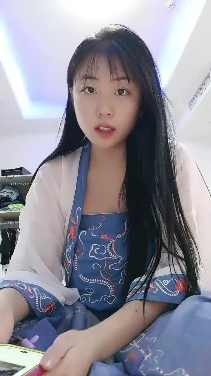 #00后超级胸 #巨乳 #反差 #可爱 #精选黄播