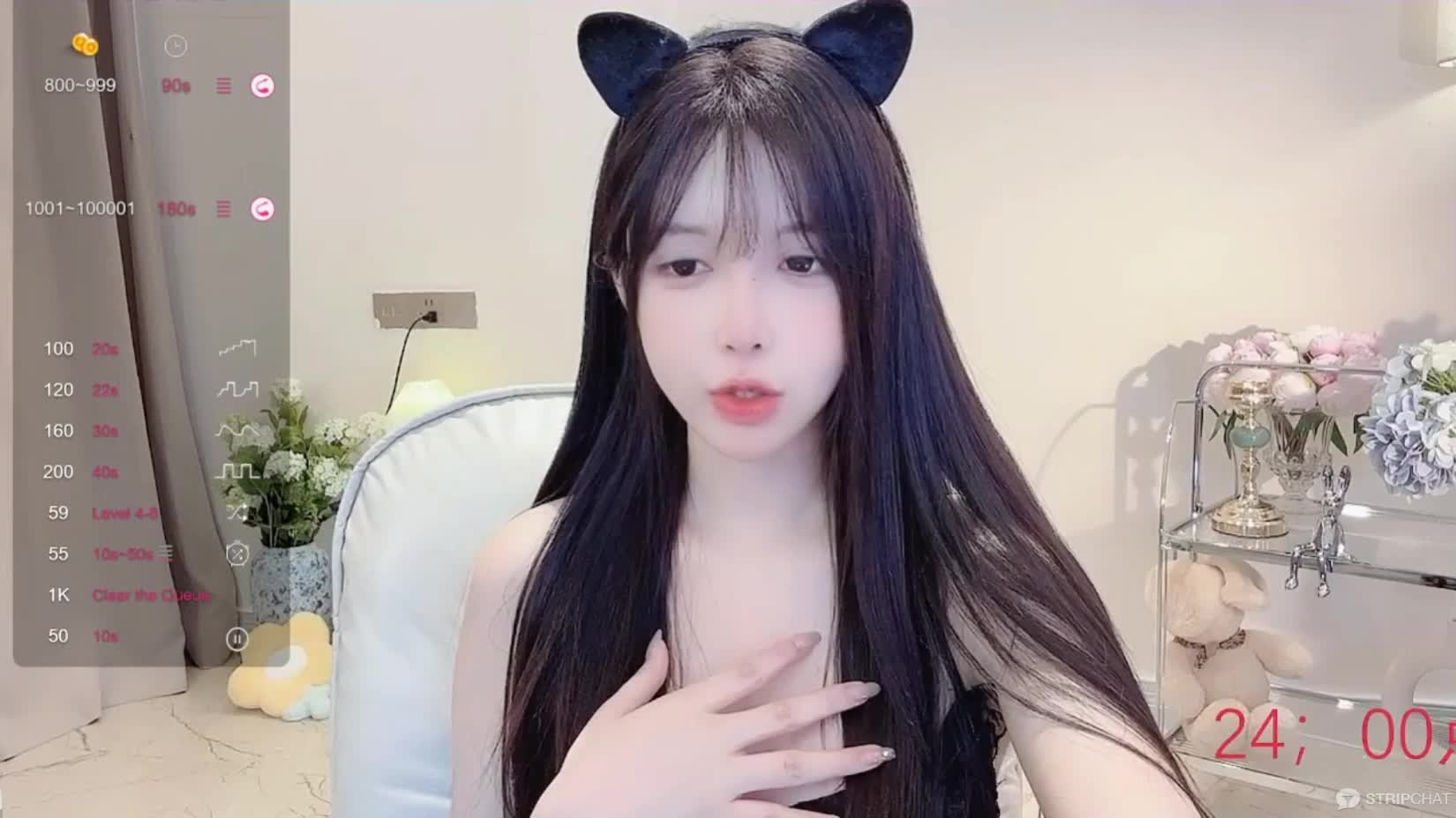 #少女 #直播 #露出美女去衣换脸 全站导航电报搜索神