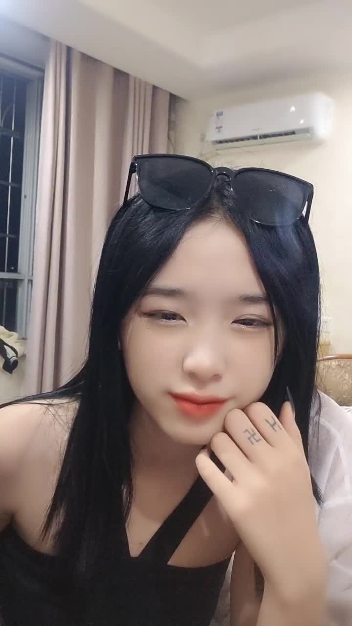 #18岁梦涵 #萝莉 #可爱 #群P #精选黄播