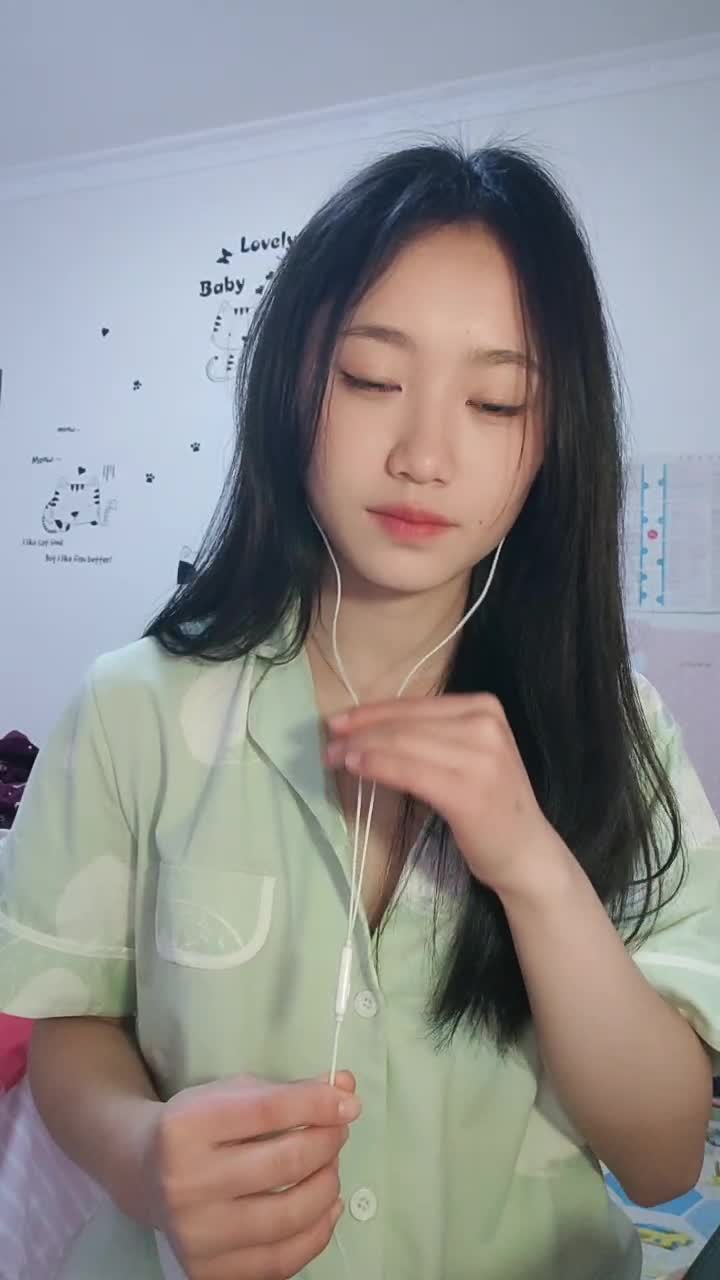 #顶点 #反差 #御姐 #颜值 #自慰 #精选黄播