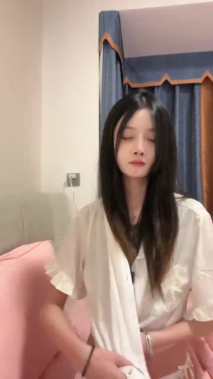 #小蝴蝶会飞 #颜值 #精选黄播 #反差