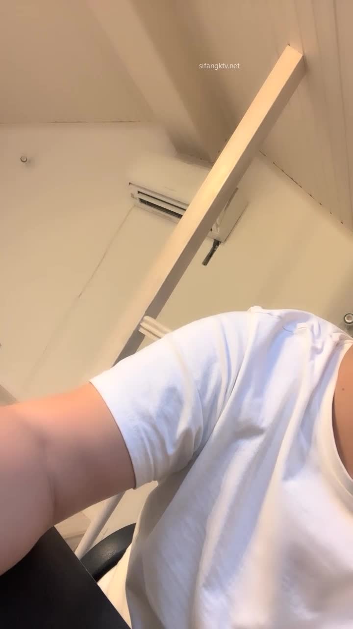 【户外露出]主播 中东 俄罗斯 乌克兰 频道 @simi2025
