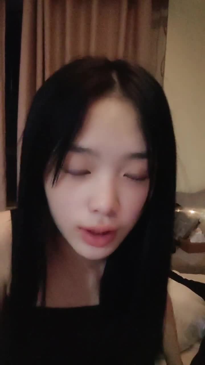 #18岁梦涵 #萝莉 #可爱 #群P #精选黄播