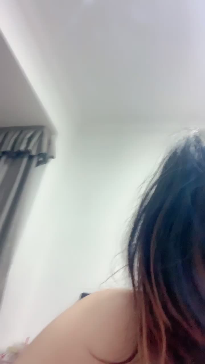 #顶级玩偶 #反差 #巨乳 #自慰 #中出
