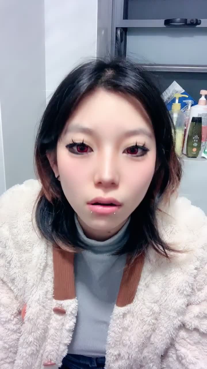 #顶级玩偶 #反差 #巨乳 #自慰 #中出