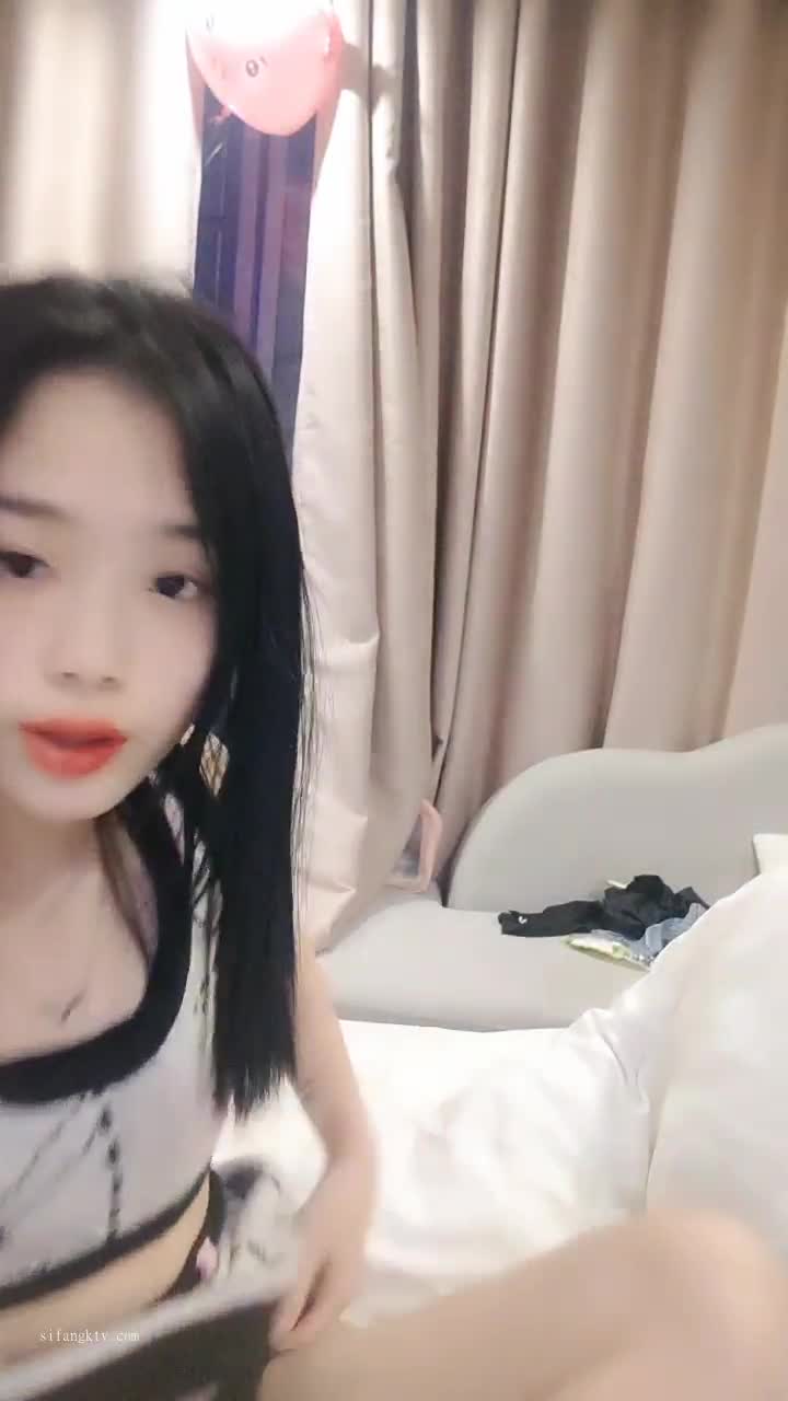 #18岁梦涵 #萝莉 #可爱 #群P #精选黄播